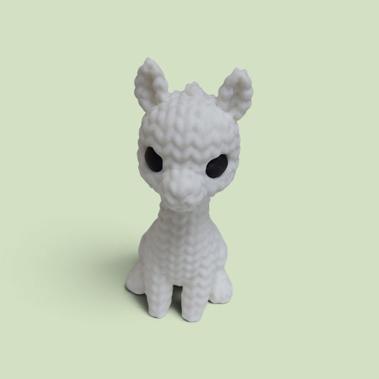 HPHobbies white 3D printed faux knit llama figurine with a crochet-like texture and large black eyes